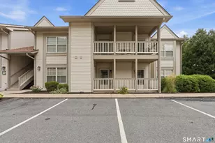 33 Langdon Ct, Berlin, CT 06037 - Photo 1