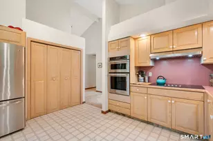 65 Cottage St, Monroe, CT 06468 - Photo 15