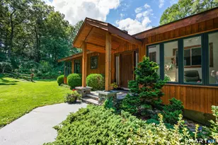 65 Cottage St, Monroe, CT 06468 - Photo 5