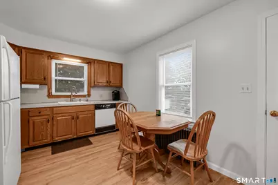 34 Brighton Street, Waterbury, CT 06704 - Photo 5