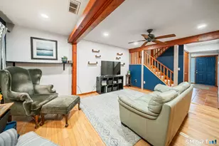 8 Woods Way, Woodbury, CT 06798 - Photo 13
