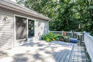 323 Upper Grassy Hill Rd, Woodbury, CT 06798 - Photo 15