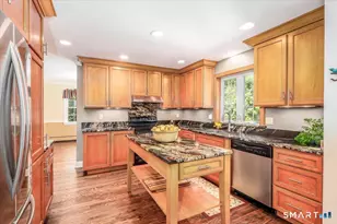 323 Upper Grassy Hill Rd, Woodbury, CT 06798 - Photo 11