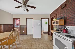 29 Miner Ave, Waterford, CT 06385 - Photo 23