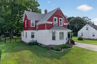 29 Miner Ave, Waterford, CT 06385 - Photo 3