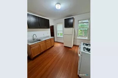 97-99 Victoria Road, Hartford, CT 06114 - Photo 13