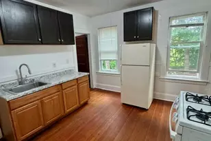 97-99 Victoria Rd, Hartford, CT 06114 - Photo 13
