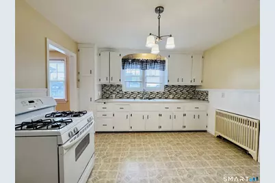 47 Clover Street, Stratford, CT 06614 - Photo 3