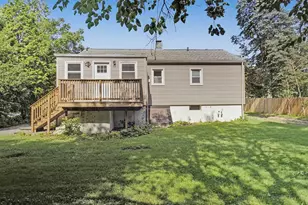 141 Corrigan Ave, Meriden, CT 06451 - Photo 5