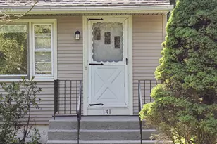 141 Corrigan Ave, Meriden, CT 06451 - Photo 9