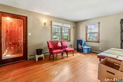 250 Pilgrim Road, Bridgeport, CT 06610 - Photo 13