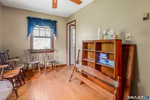 250 Pilgrim Rd, Bridgeport, CT 06610 - Photo 19