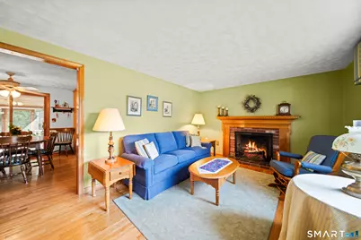 11 Monroe Road, Enfield, CT 06082 - Photo 5