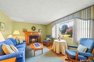 11 Monroe Rd, Enfield, CT 06082 - Photo 5