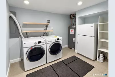 240 Wardwell Street #19, Stamford, CT 06902 - Photo 17