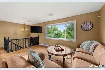8 Meadow Drive, Oxford, CT 06478 - Photo 9