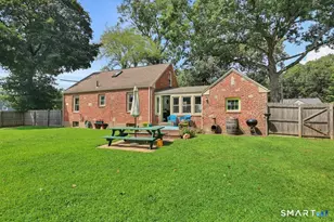 200 Woodland St, Manchester, CT 06042 - Photo 25