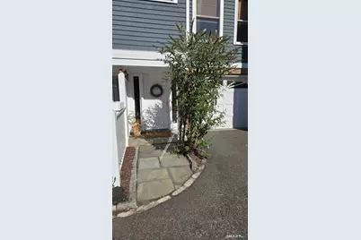 17 Ludlow Road #A, Westport, CT 06880 - Photo 3