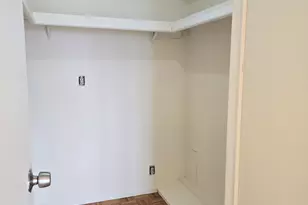 30 Woodland St, Hartford, CT 06105 - Photo 9