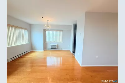 1611 Washington Boulevard #302, Stamford, CT 06901 - Photo 5