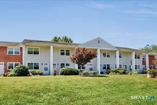 25 Riverside Dr, Clinton, CT 06413 - Photo 3