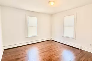 48 Vine St, Ansonia, CT 06401 - Photo 9