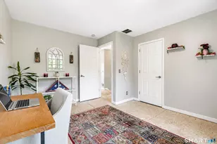 220 Randolph Rd, Middletown, CT 06457 - Photo 19