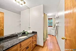 4 Woodland Hollow St, Windsor Locks, CT 06096 - Photo 13