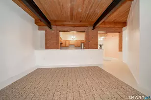 319 New Britain Rd, Berlin, CT 06037 - Photo 7