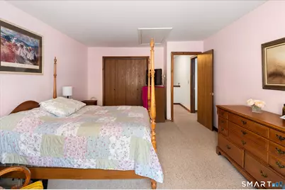 3 Twin Oaks #3, New Milford, CT 06776 - Photo 17