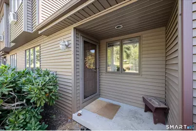 3 Twin Oaks #3, New Milford, CT 06776 - Photo 3