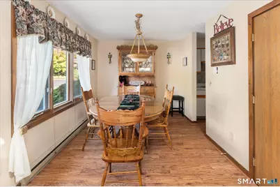 3 Twin Oaks #3, New Milford, CT 06776 - Photo 5