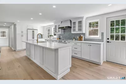 4 Heather Hill, Westport, CT 06880 - Photo 11