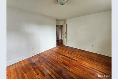 112 Vauxhall Street, New London, CT 06320 - Photo 15