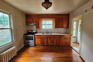 112 Vauxhall St, New London, CT 06320 - Photo 9