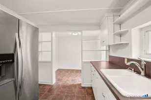 141 Grinnell St, Milford, CT 06461 - Photo 5