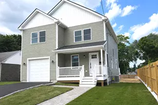 17 Dracut Ave, Waterbury, CT 06704 - Photo 3