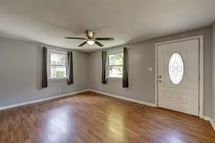 19 Beckwith Dr, Plainville, CT 06062 - Photo 5