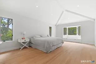 10 Bowman Dr, Greenwich, CT 06831 - Photo 17