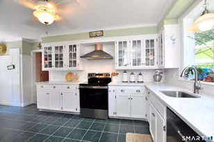32 Aspetuck Ave, New Milford, CT 06776 - Photo 13