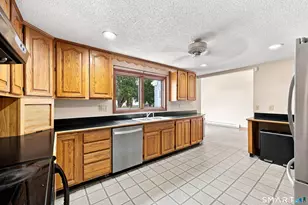 58 Circle Dr, Windsor Locks, CT 06096 - Photo 35