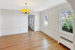 17 Seaview Ave, Branford, CT 06405 - Photo 15