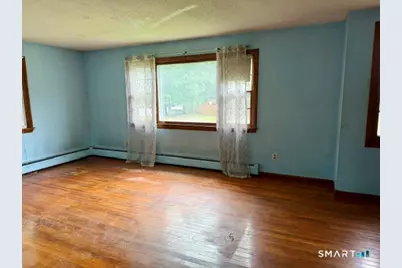 39 Nancy Drive, Enfield, CT 06082 - Photo 5