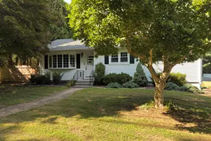 102 Derry Hill Rd, Montville, CT 06382 - Photo 3