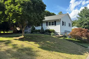 102 Derry Hill Rd, Montville, CT 06382 - Photo 1