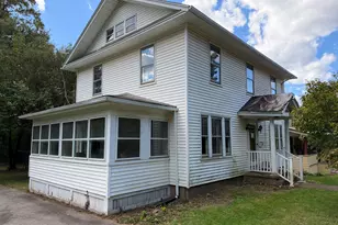 25 Spring St, Portland, CT 06480 - Photo 1
