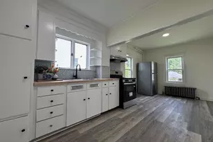 59 Pleasant St, Danbury, CT 06810 - Photo 11