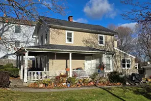 59 Pleasant St, Danbury, CT 06810 - Photo 3
