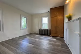 59 Pleasant St, Danbury, CT 06810 - Photo 17