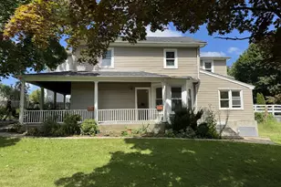 59 Pleasant St, Danbury, CT 06810 - Photo 5